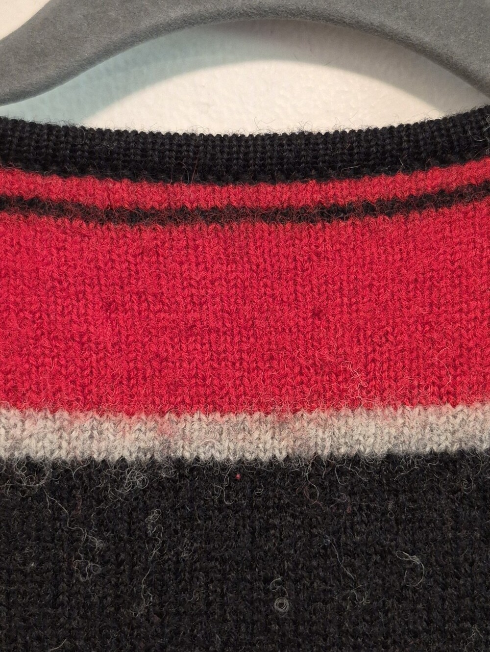Vtg Susan Bristol Wool Cardigan Sweater Red/Black Striped 90's Sz L Petite - Picture 7 of 10